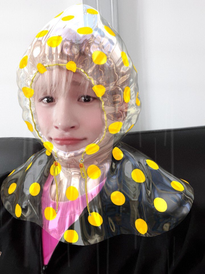 WE_THE_BOYZ's tweet photo. [상연] 비가 많이 오네요 ㅠㅠ
비는 싫은데 더비는 좋다는걸 표정으로 표현해 봤어요 헿ㅎㅎ https://t.co/GErvf0lEfQ