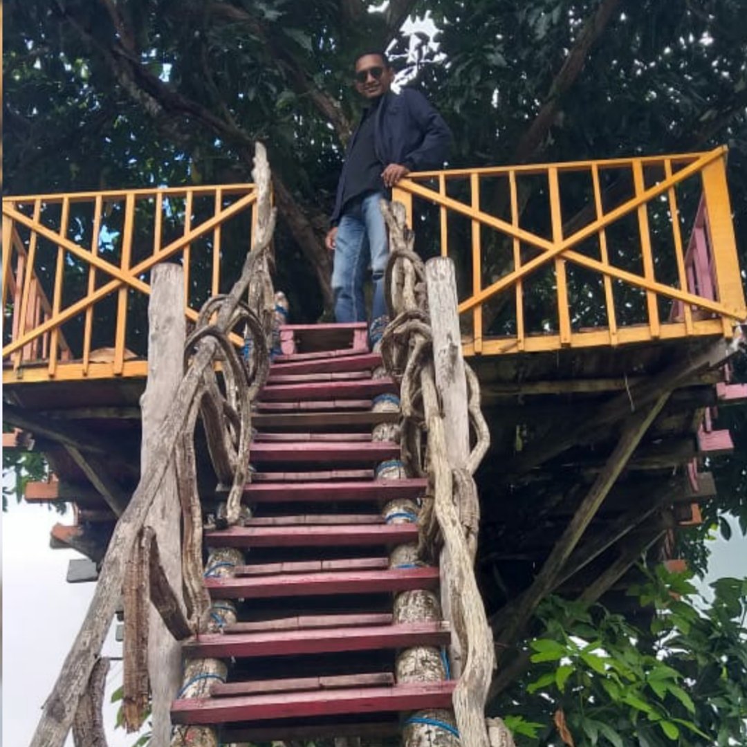 CartesAsbit's tweet photo. Cerita Waai, 11 Agustus 2019

#happyweekend #rumahpohonwaai #wisatamaluku #jalanjalan #cartesasbitrangotwat #traveling #pariwisataindonesia https://t.co/z6uJg7djRt