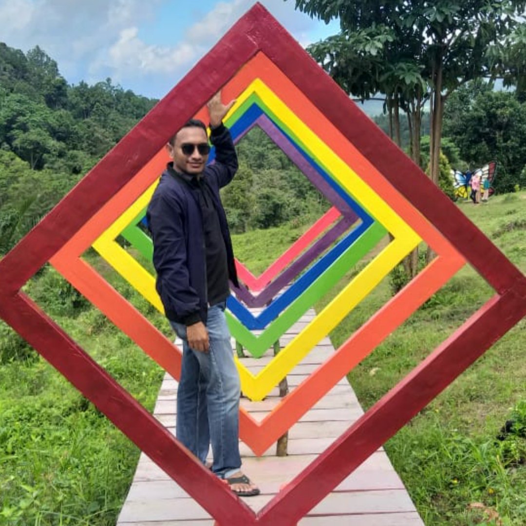 CartesAsbit's tweet photo. Cerita Waai, 11 Agustus 2019

#happyweekend #rumahpohonwaai #wisatamaluku #jalanjalan #cartesasbitrangotwat #traveling #pariwisataindonesia https://t.co/z6uJg7djRt