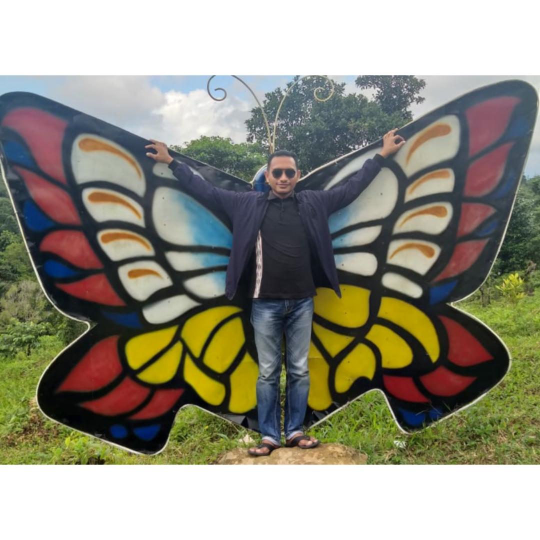 CartesAsbit's tweet photo. Cerita Waai, 11 Agustus 2019

#happyweekend #rumahpohonwaai #wisatamaluku #jalanjalan #cartesasbitrangotwat #traveling #pariwisataindonesia https://t.co/8hIdKHPvkA