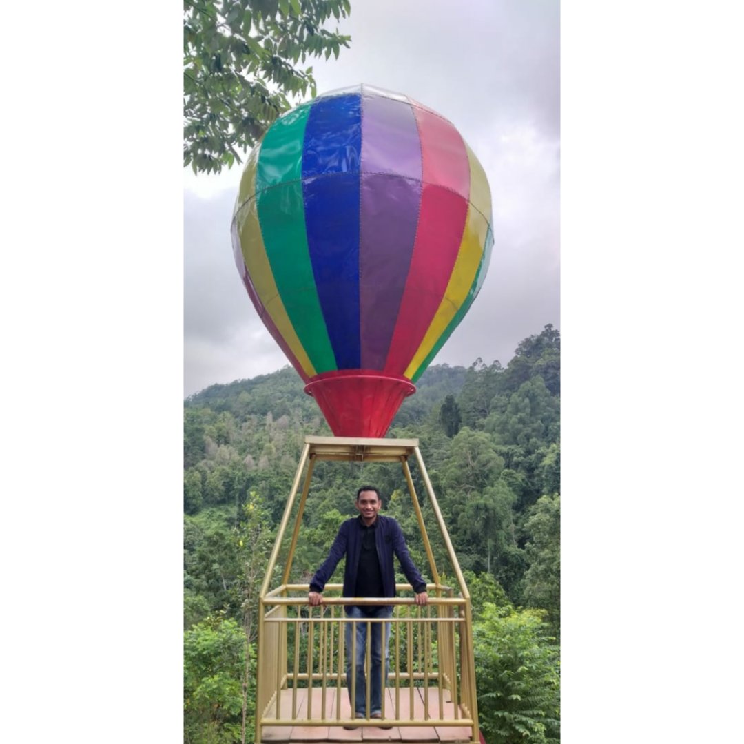 CartesAsbit's tweet photo. Cerita Waai, 11 Agustus 2019

#happyweekend #rumahpohonwaai #wisatamaluku #jalanjalan #cartesasbitrangotwat #traveling #pariwisataindonesia https://t.co/8hIdKHPvkA