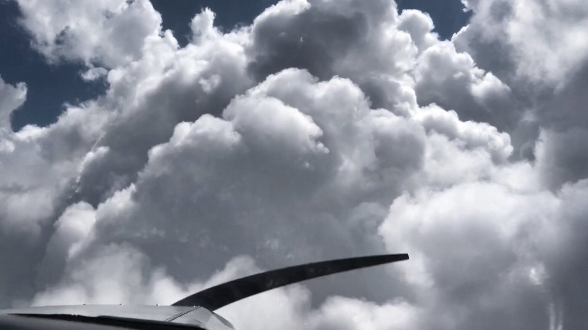 delvallepj's tweet image. Florida summer flying at its best! #funflying