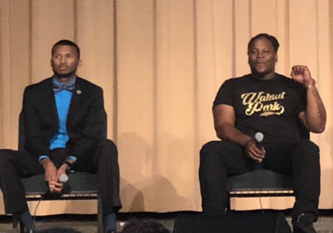 Candi's tweet photo. Mad respect for these two STL community organizers! #staystong @Khan_SHEGOG  I See you! https://t.co/s6jmralfQz