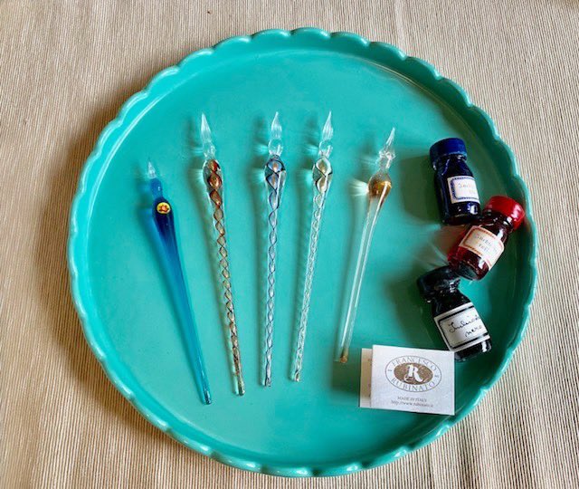 CircleplusHK's tweet photo. Sunday is a day to de-stress and get creative.
週日是減壓和創意的一天
#Rubinato glass pens from Italy https://t.co/vLJUlH1SAD