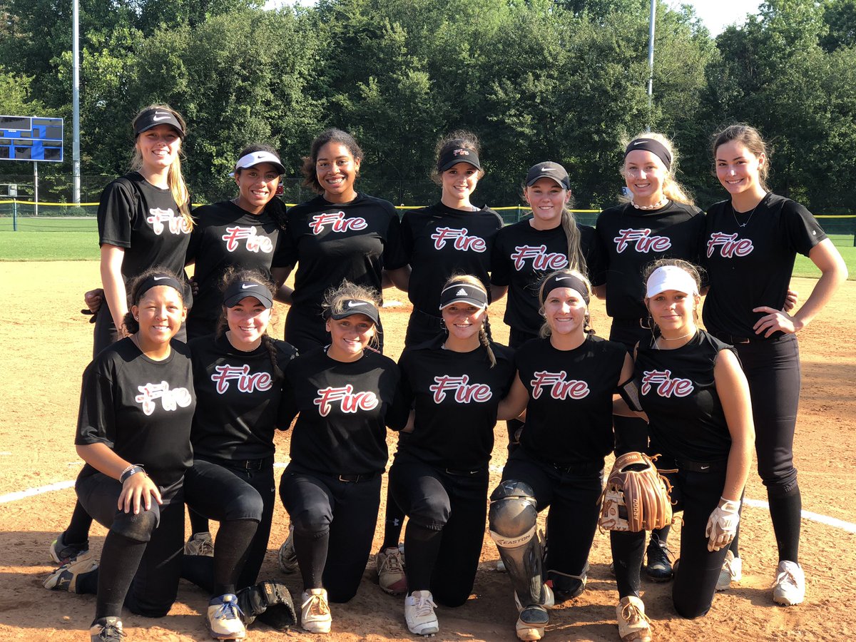 These ladies made our Fire team proud this weekend. They faced some tough competition from the East Coast and went 5-1. On the Offense and Defense sides of the ball our team showed toughness. Bats were hot this weekend racking up 41 runs! #girlpower ❤️🔥🥎