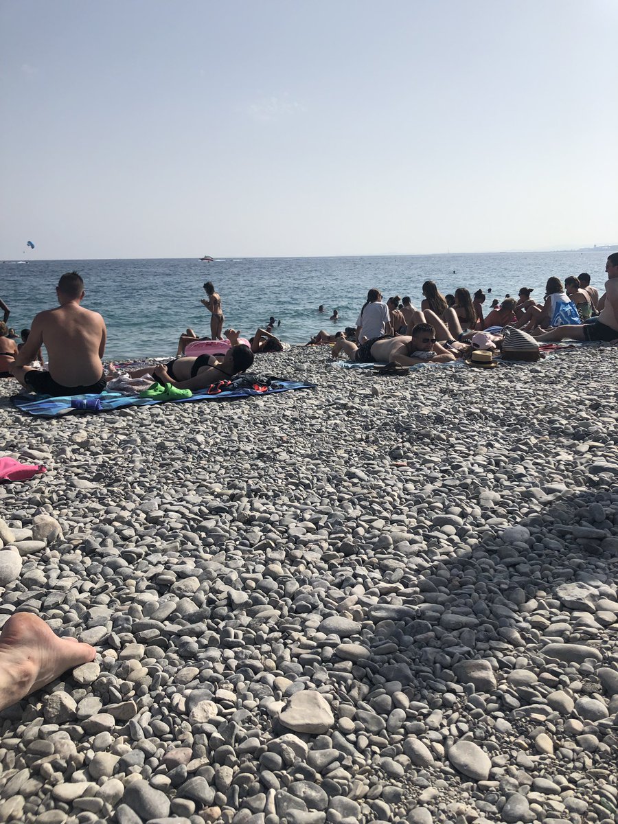 VictoriaC959's tweet photo. #lastdayofsummer #beachlife #Nice #backtorealitytomorrow https://t.co/2O0jxfVtWO