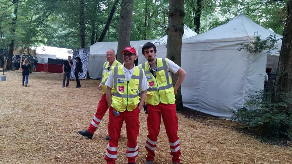 Nous voilà de retour dans la forêt magique de Cernoy qui est remplie de sympathie et de bonne humeur!

Grâce à tous, nous pouvons travailler en toute tranquillité et avec motivation pendant ces quatre jours.

#UNASS
#VisMaVieDeSeciuriste
#CelebrationDayFestival
#DPS
#PSE