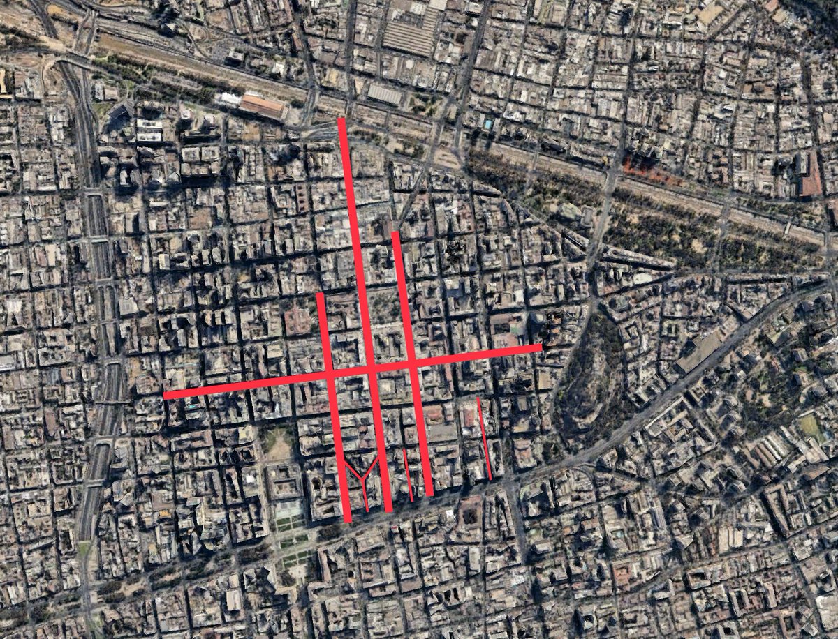 sebastian_gray's tweet photo. @BrentToderian The wonderful “paseos” in downtown Santiago, Chile: https://t.co/Y0BRhXOAWT