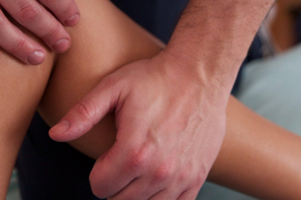 SportsMassage74's tweet photo. Massage treatments available next week in #Holborn as well as #mobilemassagetreatment in #London
https://t.co/Tb3hw9j9N5
#sportsmassage #sportsstretching #AdvancedMET #advancedmassagetherapist #holbornstation #mobilemassagetreatment #massage #deeptissuemassage #neckpain https://t.co/V7m5xYlDxo