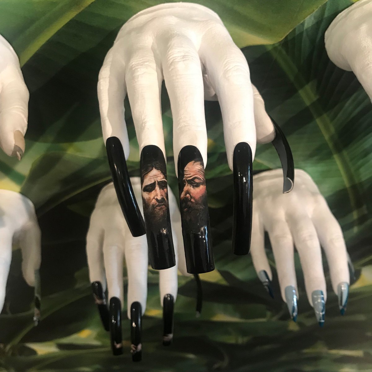 Katelynobrien95's tweet photo. Haven’t posted these on here yet, here’s my take on the taking of Christ 💁‍♀️ For the national gallery of Ireland!! #renailassance #tropicalpopical #carravagio https://t.co/pMkLJbIfaz