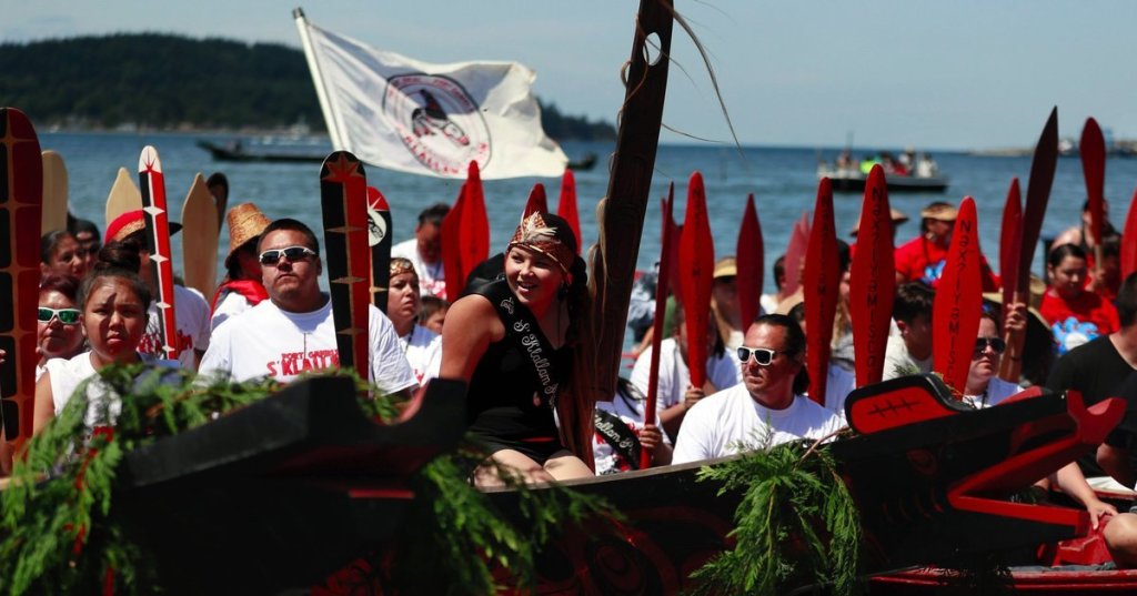 seattleinformer's tweet photo. 30 years after the Paddle to Seattle, Tribal Canoe Journeys represent healing and revival – Seattle Times https://t.co/HZnuTtDEY7 https://t.co/KVn7lJgjHA