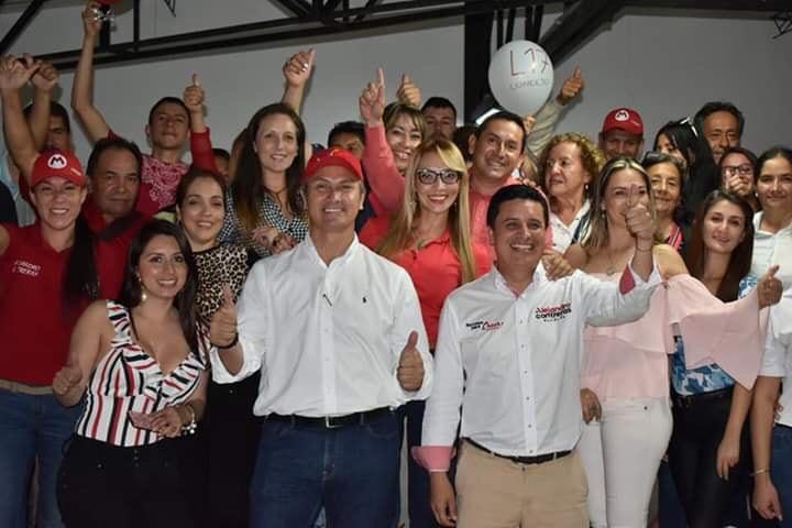 JUANC_NEMOCON's tweet photo. #NemocónSeMueveConEl🚩L59
Ayer estuvimos con nuestros amigos Mario Villegas y su equipo de trabajo 🚩L17, con el concejo de Fusagasugá y con #ESCONALEJO Alcalde.
#micandidatoasamblea @JUANC_NEMOCON
#UnLíderConExperienciaParaCundinamarca #ConNemocónDeUna! 🚩L59 https://t.co/tjZU7kjcSN