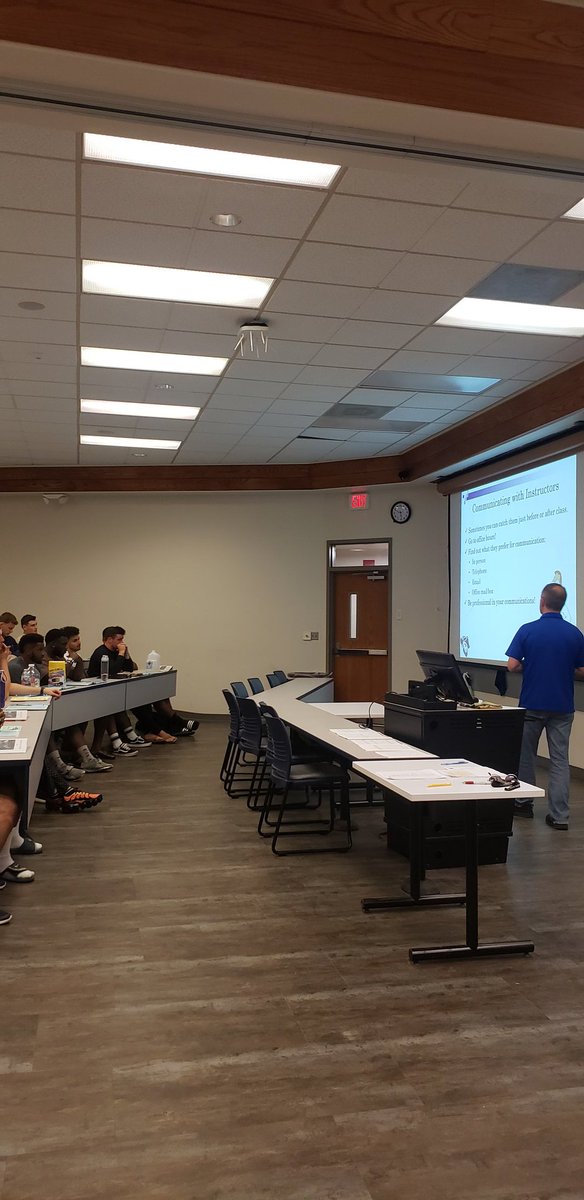 SDSMTCompliance's tweet photo. Welcome back Hardrocker Football! Taking in all the important information before practices begin tomorrow. #Hardrocklife #gorockers #NCAAcompliance https://t.co/E1bMGA6ACp