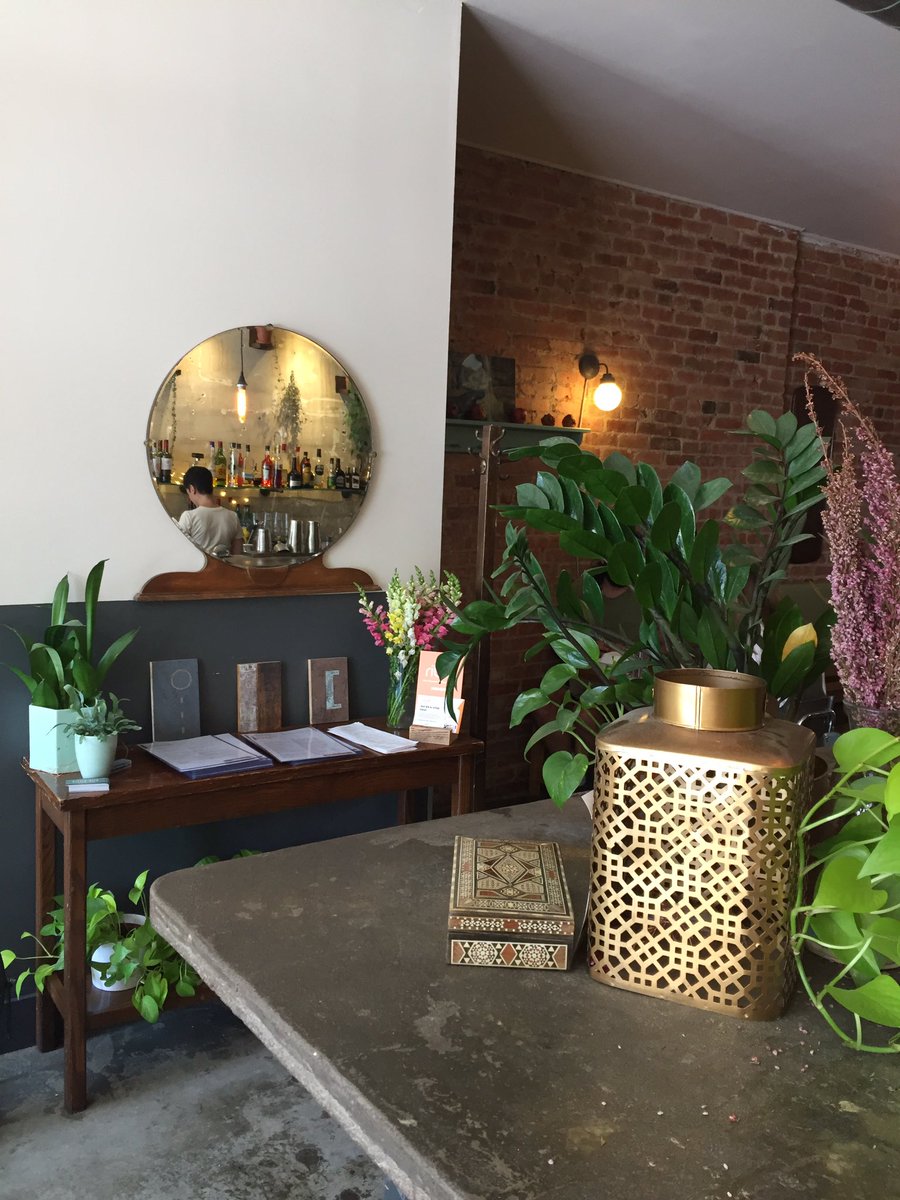 AshleyZarovna's tweet photo. Favourite new dining experience in Toronto? Little Sito on Bloor street West. #yyzfood #lebanesecanadian #littlesito #bloorwest #shukran #Mediterraneancuisine https://t.co/CxcE3oTqHZ