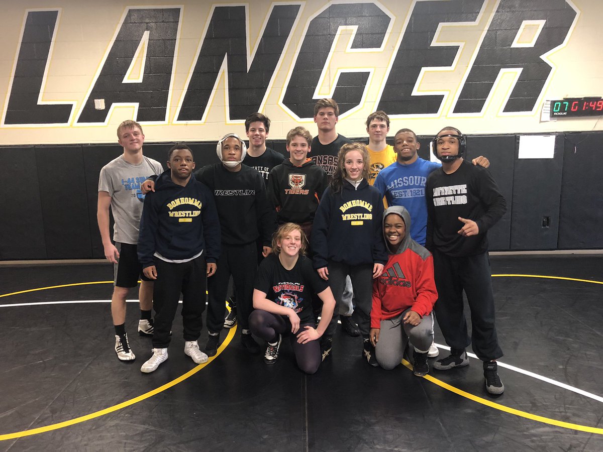 LHSwrestlers's tweet photo. Best of luck to our 9 alumni wrestling in college this year and 11 college athletes.... Treasure Smith CMU, Carson Twins Arkansas, Jason/Jordan Carson Millikan, Caleb Covert MBU, Bogar,Michaels,Stofer at Lindenwood, and WVU football Chase Behrdnt,  SIUE Track Desean Reese https://t.co/gU922xeVm5