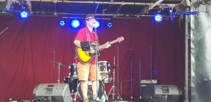 Another photo of my set at <a href="/kingsstock/">KingsStock</a> on the Garden Stage hosted by <a href="/ministrymusicuk/">Ministry of Music</a> 

#kingsstock #festival #livemusic #ukartists #musicfestival #originalmusic #newmusic #newsong
