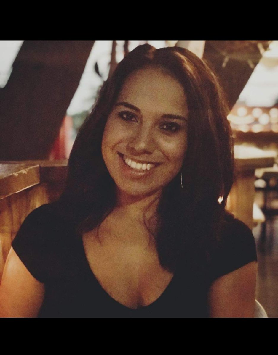 HotRescues's tweet photo. Thank you to this beautiful lady, Kayla, and her employer Facebook! They have graciously given us ad space on Facebook to help promote the calendar. ❤👏 #sponsor #thankyou #fundraising #hotrescues2020 #burnsurvivors #burncamp @facebook https://t.co/Bqk32K4Dpg