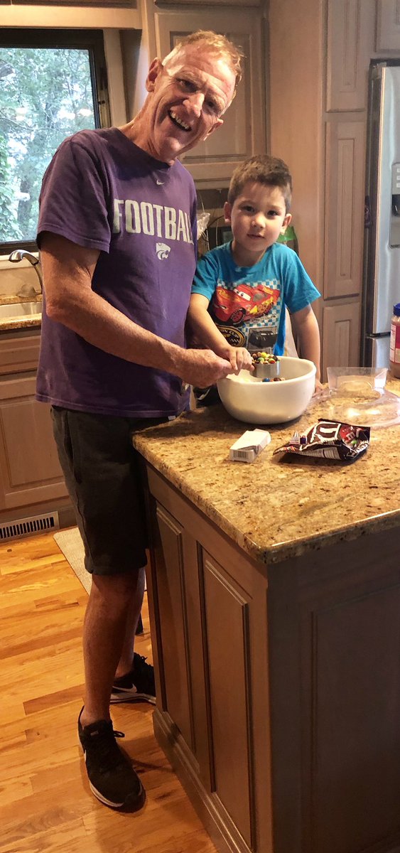 RealGSmithKSU's tweet photo. We start them young for #BakeryScience https://t.co/qqC3zQ57Yi