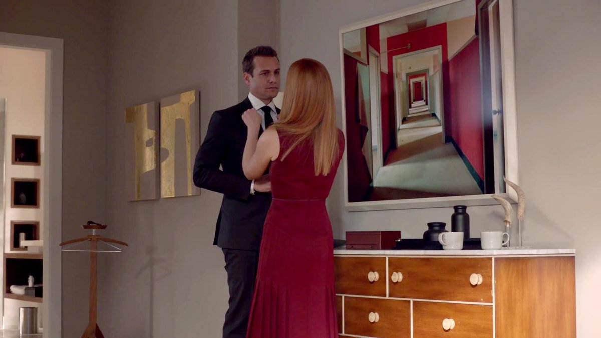 raffertymacht's tweet photo. — 9x04 • Cairo;

"Is that for me?"
"Why, yes it is. A handsome coffee for my handsome man"
"What do you want?"
"Why do I have to want something to give you a compliment?"
"You don't. But you do" https://t.co/f1gVMaKU4U