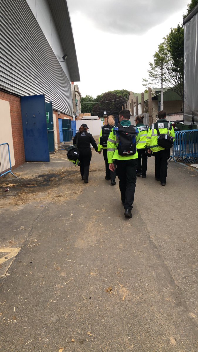 SJAdundrum's tweet photo. Sleepy yet satisfied, our members head home after another busy year at the annual Dublin Horse Show 🐴Thanks to the team for all their hard work! https://t.co/6IkETmkPi8