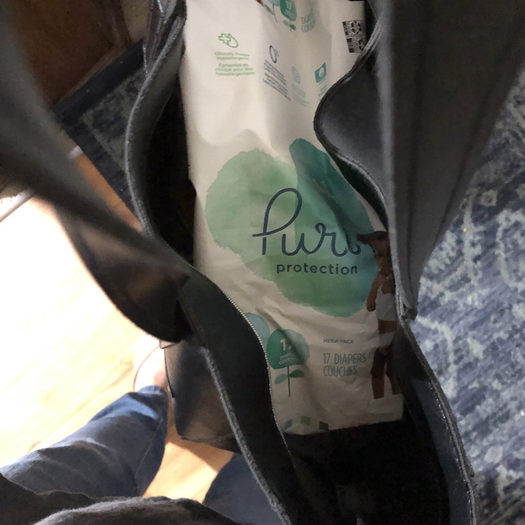 TheJenniEllis's tweet photo. I LOVE these new Pampers Pure Protection diapers and so does my son! They’re soft, durable, affordable and even work great at night! Thank you  @Influenster for these incredible diapers!  @pampers #PureBaby #PampersPureProtection #complimentary https://t.co/YQdVkit5Ez