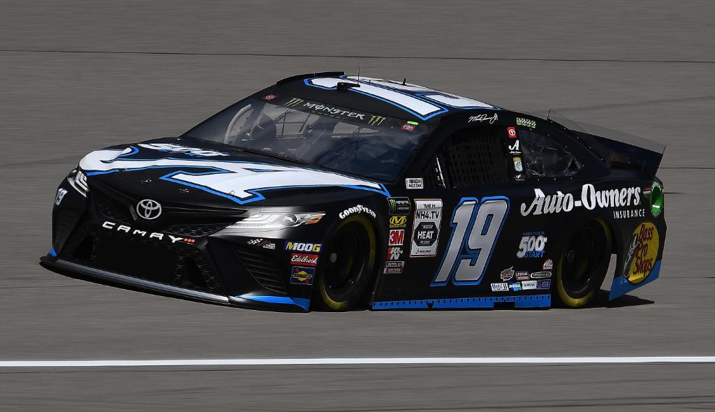 NEWS: No. 19 car of <a href="/MartinTruex_Jr/">Martin Truex Jr.</a> fails pre-race inspection twice, will start in the rear at <a href="/MISpeedway/">Michigan International Speedway</a>.

Details: nas.cr/2YUnppb