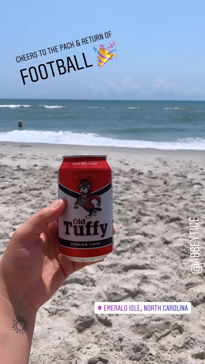 _sgupton's tweet photo. Nothing completes a beach day quite like Old Tuffy! @abbeygupton @newbelgium_rdu https://t.co/J1pAyGZxD5