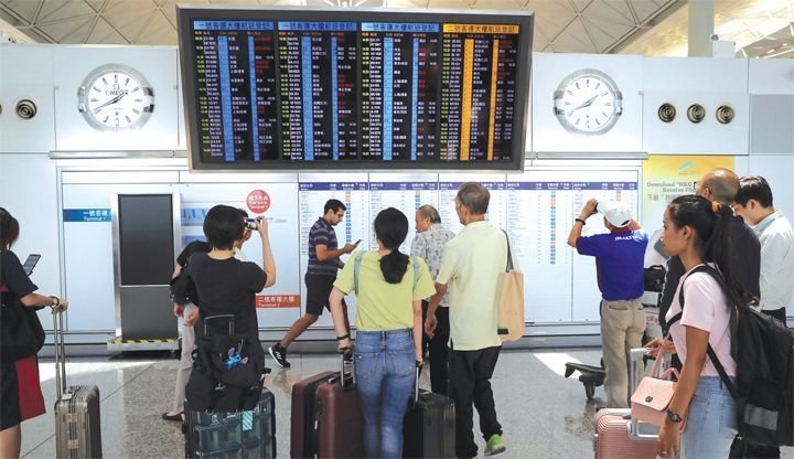 Cebuinformer's tweet image. Hong Kong strike forces Cebu Pacific, PAL to cancel some flights – Cebu Picture cebuinformer.com/251323/hong-ko…