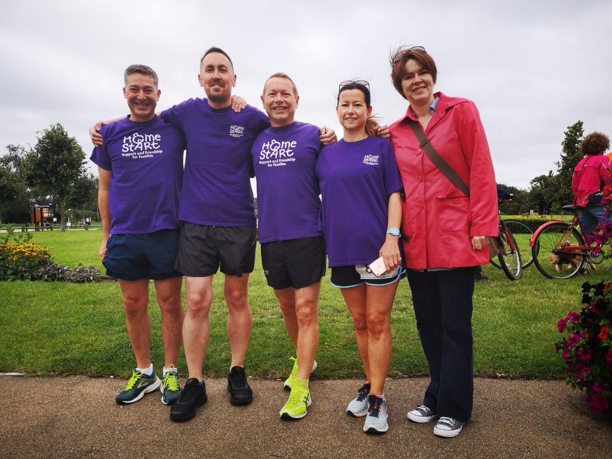 HomeStartNewark's tweet photo. Congratulations to all the runners who took part in the #Newark half marathon today 👏🏃‍♂️🏃‍♀️

A special thank you to @JohnTRobinson67 and his team who were also raising money for us. Its not too late to donate - 

https://t.co/K5ObT69PNe

Well done everyone. https://t.co/BDYfFX7vKx