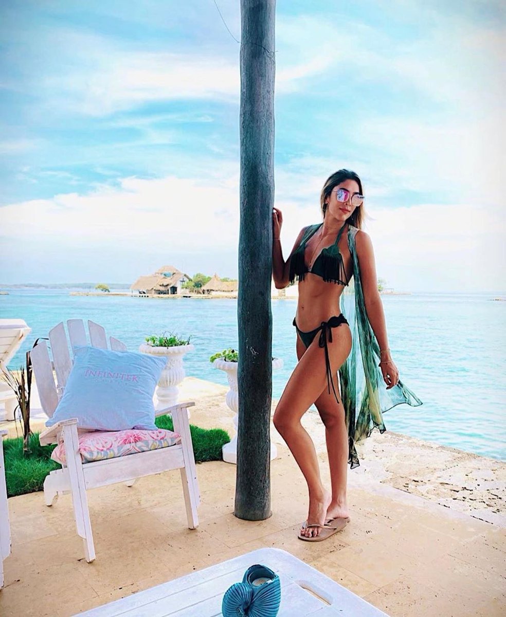 SAFSwimShow's tweet photo. Sun seeking Sunday's with @entreaguas_wearableart ✨😍☀️
#365DaysofSwim #Day223 #SwimBeachResort #SwimShowExhibitor #TheCollectionAtSwimShow #SeeYouAtSwimShow #SwimShow2020 https://t.co/eCfVQe5VIv