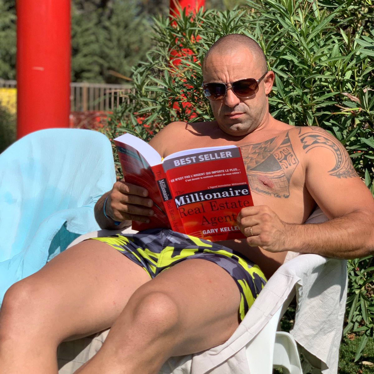 SBaylet's tweet photo. En mode studieux !! Et oui ça arrive !! Lol #immobilier #enviederéussir #kellerwilliamsperpignan #hollidays https://t.co/tiQbHUJnId