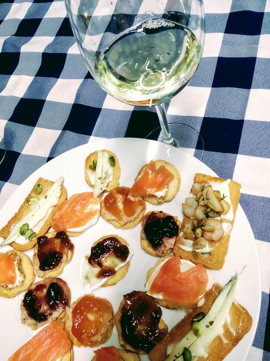 BOUZACARRIL's tweet photo. Semana grande de fiestas gratronomicas en Galicia...a disfrutarlas!!! https://t.co/iv9Ao379nL