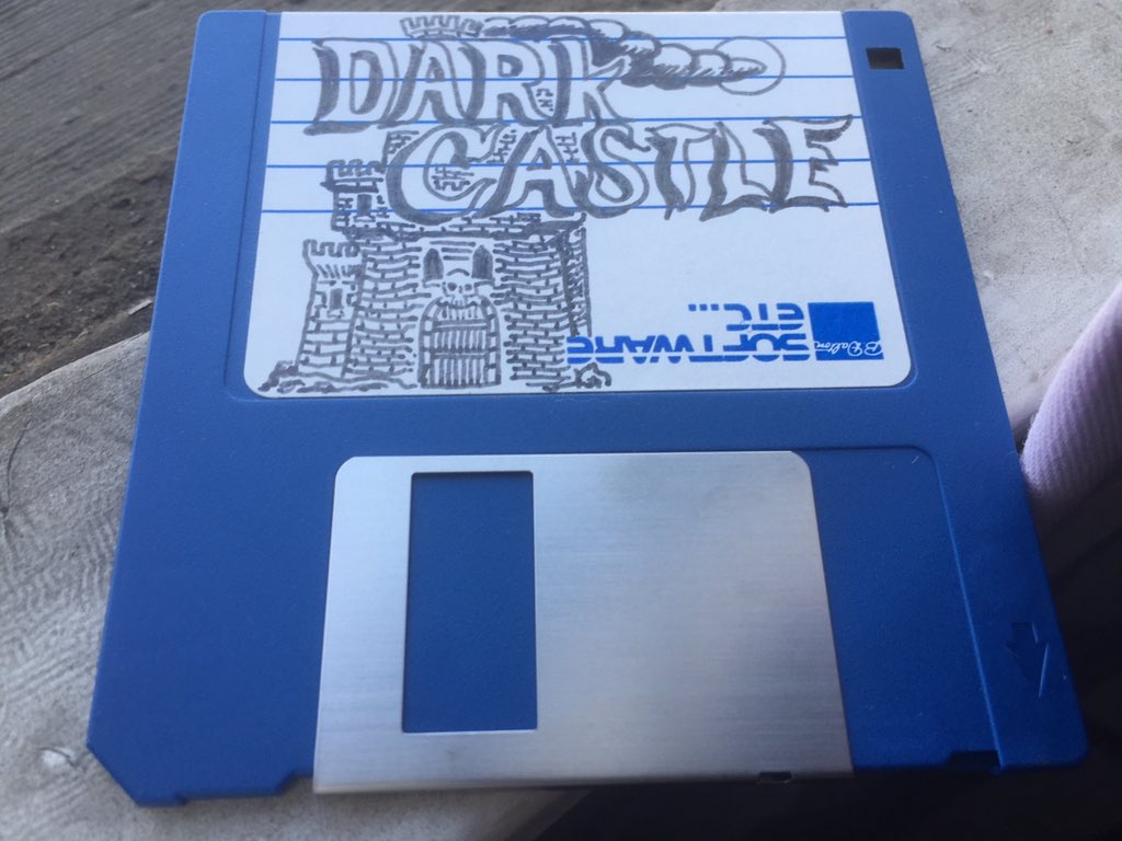 EBtHi8iVUAEtWgO?format=jpg&name=medium