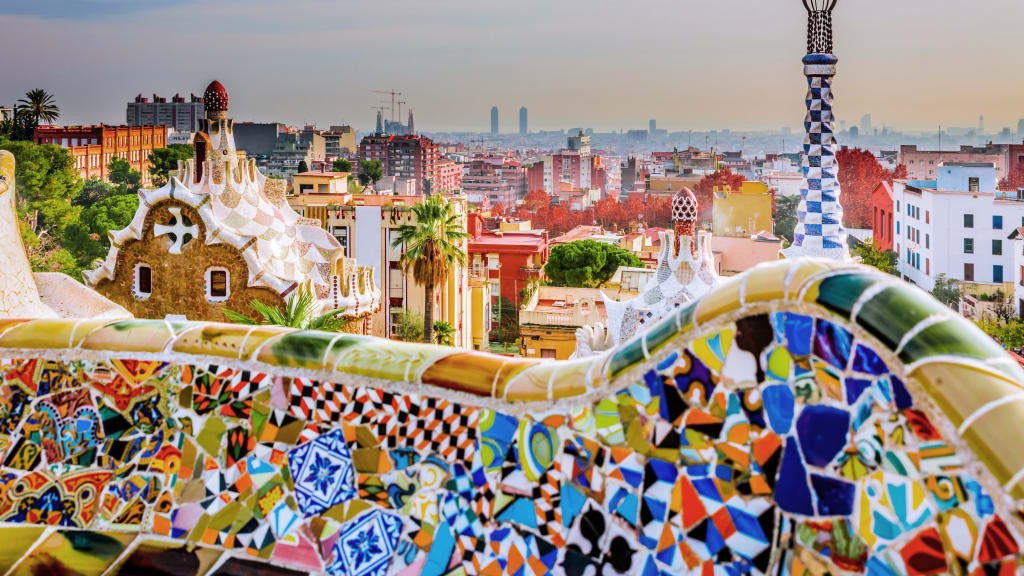 Javster_'s tweet photo. I’m so ready for my month long European getaway #PostGradVacation #Spain #Rome https://t.co/LdiQsS6QGY
