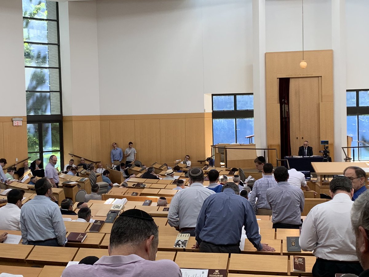 dovemerson's tweet photo. אוּלַי יֵשׁ תִּקְוָה...
Inspiring kinos this morning with @NCSYRTC...then walk across the hall to standing room only shiur with Rav JJ Schacter and @YUNews...then turn on Kumsitz of the World with @ncsykollel and @NCSYSummer...😓❤️🔥 https://t.co/ETpY5a87uw