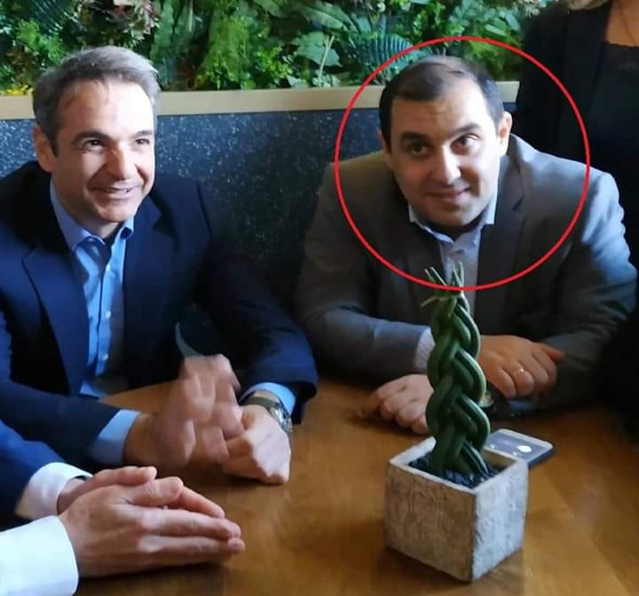 seirios121274's tweet photo. Ο βουλευτής ΝΔ Κατσαφάδος,πού το 2003 ψέκασε με υγρό πυροσβεστήρα τον Πρύτανη της Σχολής του κ.Μπένο,για να του υφαρπάξει έγγραφα που τον αφορούσαν, ψήφισε την άρση του Πανεπιστημιακού ασύλου, για να δοθεί τέλος λέει στα φαινόμενα βίας και φθοράς της περιουσίας των ΑΕΙ. https://t.co/2S7biY67v6