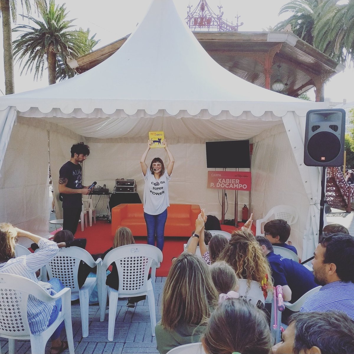 Feira do Libro A Coruña tweet media