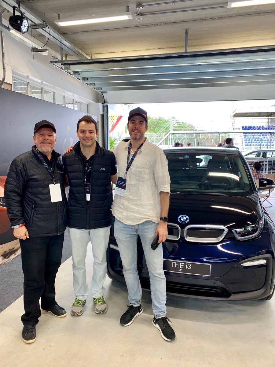 Abravei presente na apresentação do novo i3 BEV full no M-Festival da BMW no autódromo de Interlagos