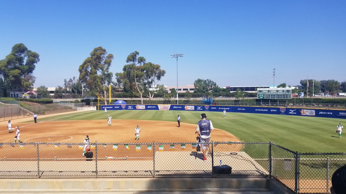 BWikston's tweet image. Here we go @SoftballIreland !  Start of game 1 vs China  #U19SoftballWC