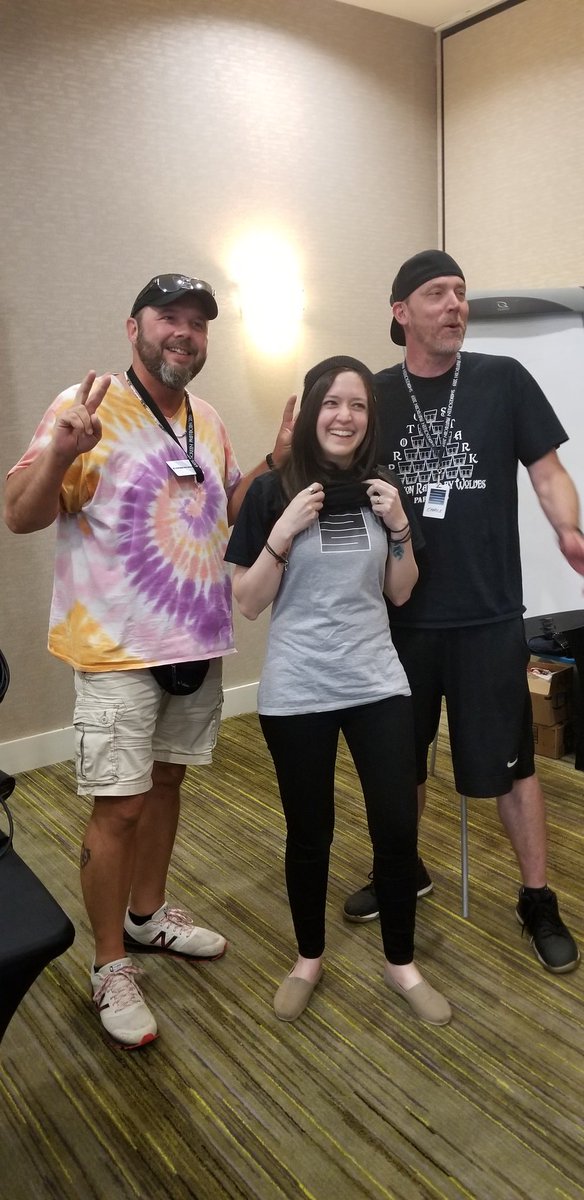 CaroleBDCDiva's tweet photo. And now for pix from the "what in de Hail??!" Vault at #ProtoCon2019
@BecauseVal_ @DUSTsports @SmokeScreenVids https://t.co/hrBJqUTG1K