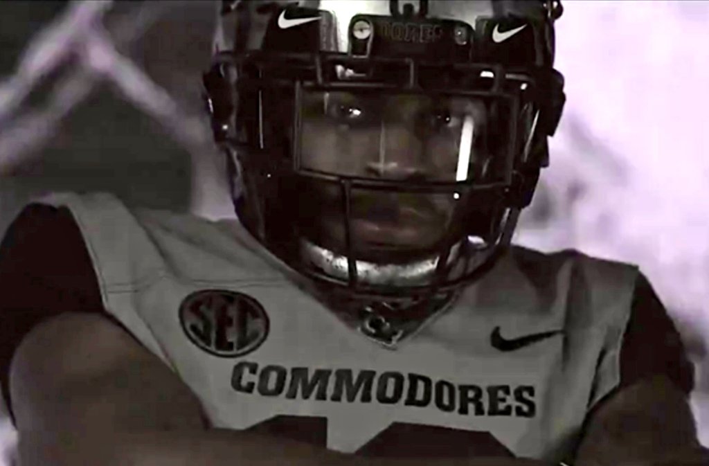 sportslogosnet's tweet photo. Vanderbilt Commodores unveil new "battle ready" alternate football uniforms
Details and pics here: https://t.co/S4KxCHoJVb https://t.co/yo9K0Ib3JC
