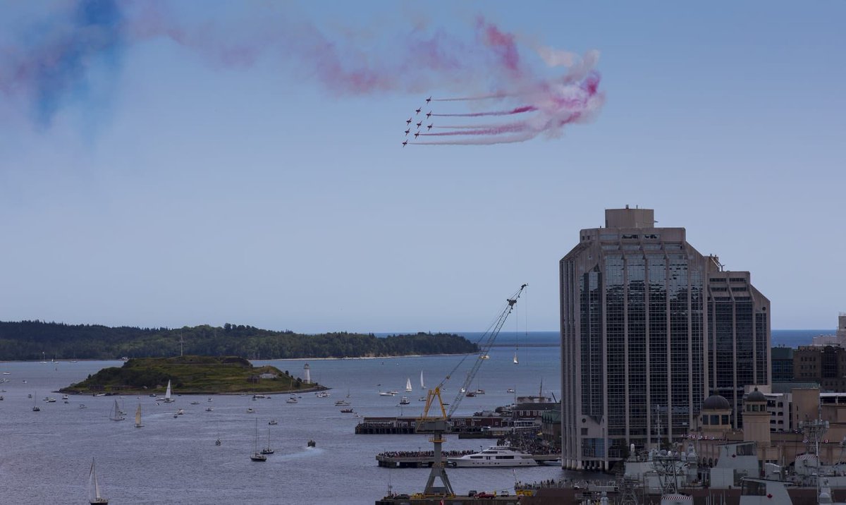 The jets over #Halifax waterfront this afternoon - with the flypast being our first public performance of #RedArrowsTour. Image by SAC Hannah Smoker. #Canada