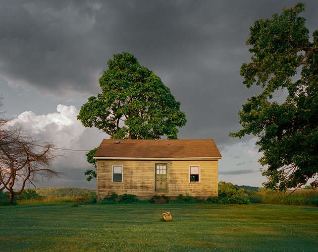 Chad_Weckler's tweet photo. @WGXC interview with #photographer Tema Stauffer about her exhibition UPSTATE at @hudsonhallny in #HudsonNY. https://t.co/uEbKoeGsLE https://t.co/J7ZdU8985z