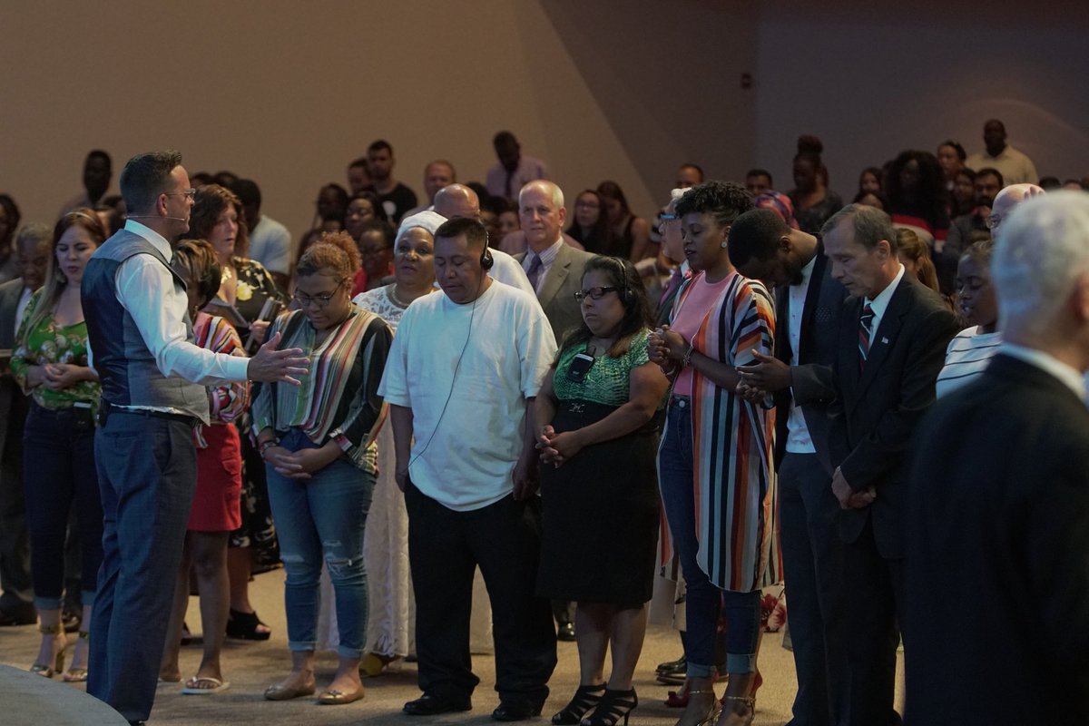 EpicChurchIntl's tweet photo. “The Name Of Jesus can do what no other name can!” Pastor John J. Wagner 
What a life-changing message we received today! Get ready for breakthrough.
#IDareYouToMove #InTheNameOfJesus #Immediately https://t.co/zRZDkeuf5X