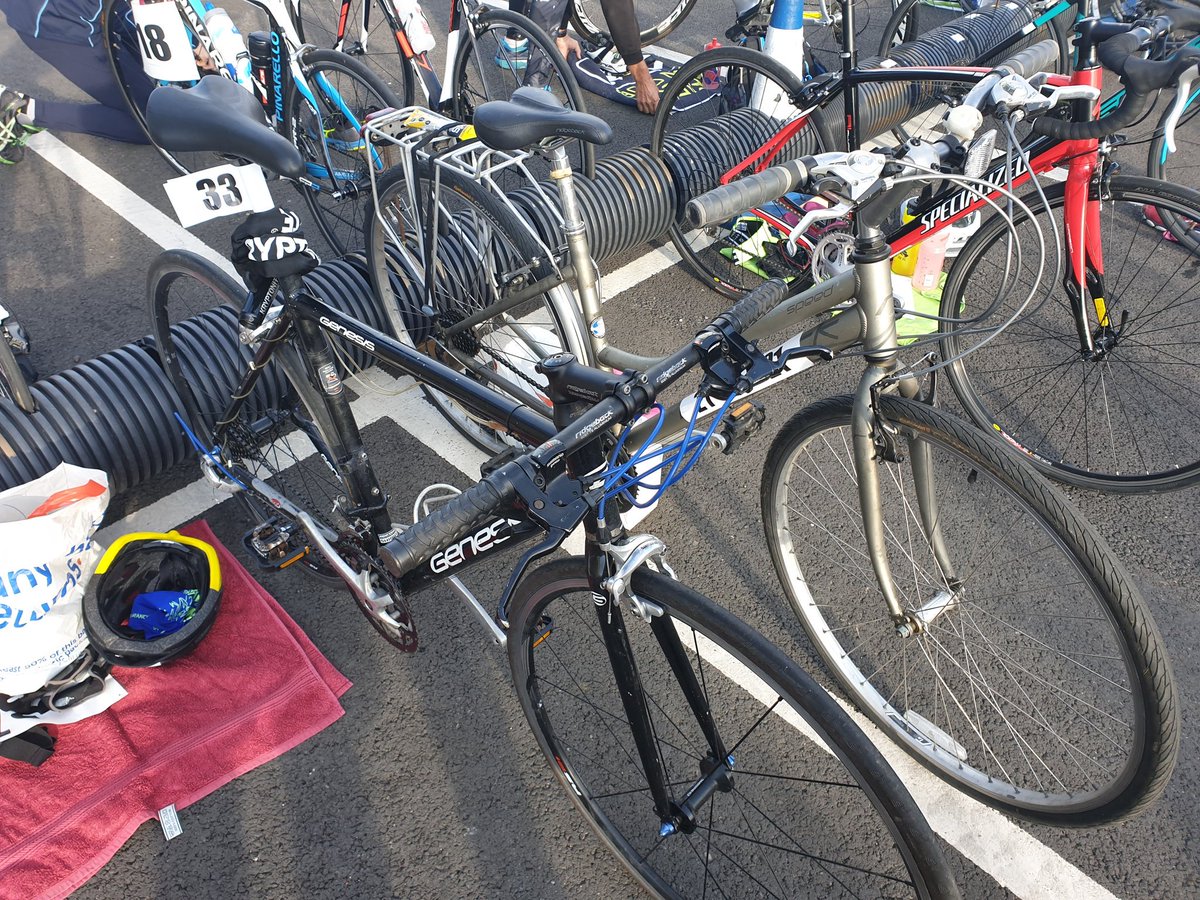 danwright_dev's tweet photo. Thank you @AnimisRacing for a great day at the first 7 Lakes Axholme North Triathlon. My 2nd triathalon, 1hr 22minutes. Well done to @BazzoliB on completing her 1st #uktri #running #Triathlon @uktri https://t.co/SInYJZM3d9