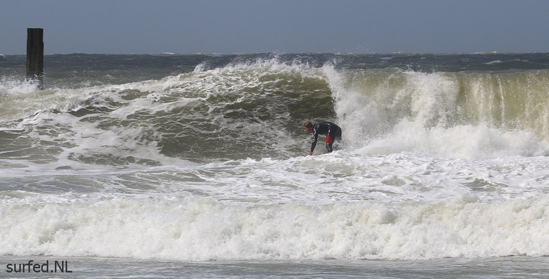 surfednl's tweet photo. Zomer in Zeeland: https://t.co/2f5xkXMScT #surfing #zeeland https://t.co/xo4hD94m4r