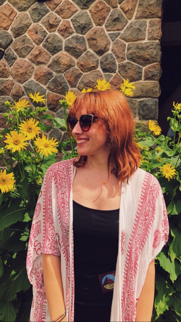 kaylacaulfield1's tweet photo. You’re a sunflower 🌻 #doubleposting https://t.co/d6lFBzKzL0
