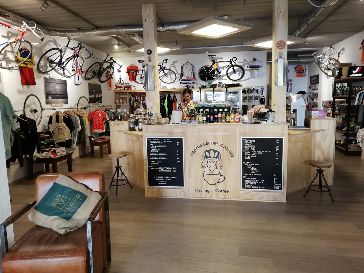 CycleCommute365's tweet photo. Stumbled upon the very fantastic Fixed Gear Coffee Cafe today in #valkenburg . Highly recommended if you're in the area...
@brianmegens @UKCycleChat @WeAreCyclingUK @Cycling_Embassy #cyclinglife #cycling #cyclist #fixedgearcoffee #fietsvacancie #amstelgold #classicrides https://t.co/S6IoIoSV5P