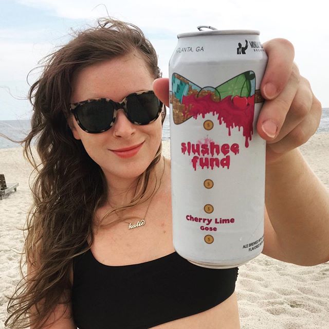 On our way back to Atlanta but wishing we were on our way back out to the beach. This weekend was too short!

What are y’all up to on this sunny Sunday?! 🍺: Monday Night Slushee Fund Cherry lime gose ift.tt/31wtslf