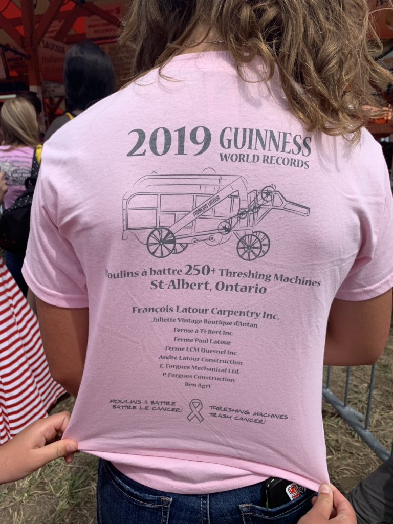 ag_loveher's tweet photo. 2019 Guiness Record #rgstalbert #250 #threshingmachines #worldrecord #breastcancer #largeshumanbreastcancerribbon #wearpink ππππππ#cancerdusein #moulinabattre #plusgrandrubanhumain https://t.co/zZoncYW1DT